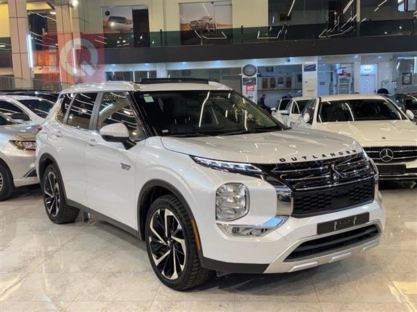 میتسوبیشی ئاوتلاندەر 2024 بۆ فرۆشتن لە عێراق - هەولێر